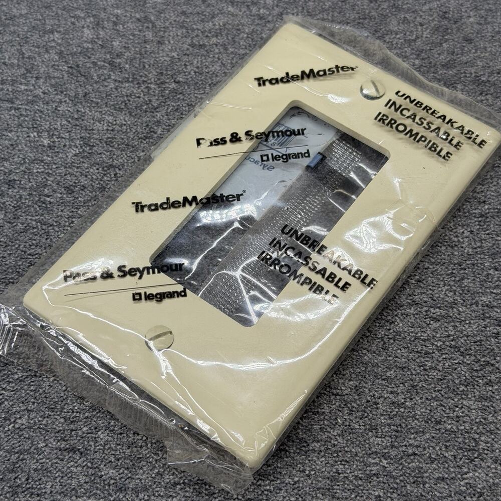 NOS Pass Seymour TradeMaster TP26LA Light Almond 1 Gang Decorator Wall Plate USA